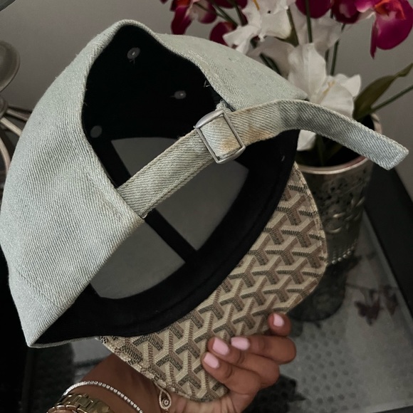 Custom hat ✨ - Picture 2 of 2